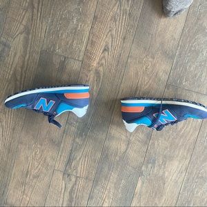 Mens size 10 new balance 575